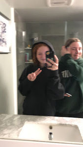 Meet your Posher, Charlotte